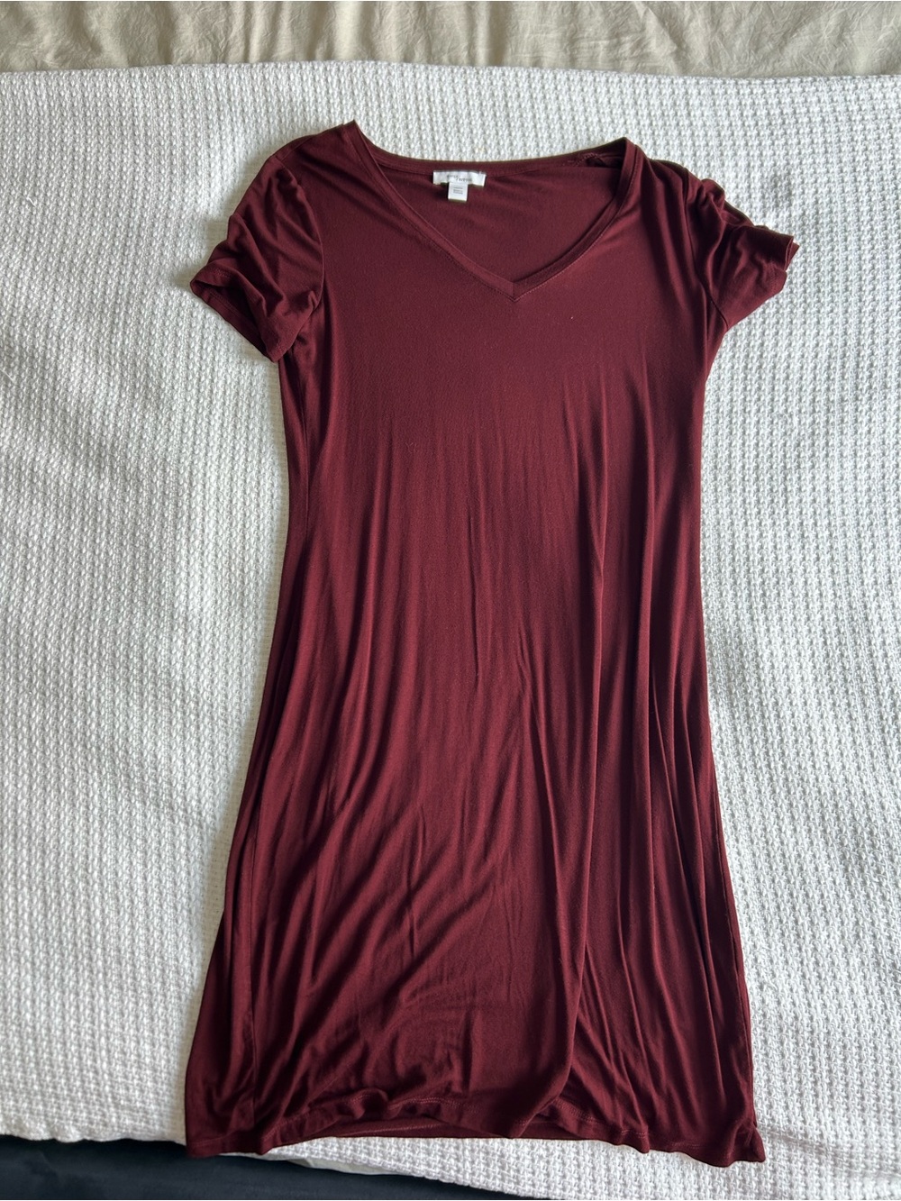 Daily Ritual Burgundy V-Neck Short Sleeve Midi Dress